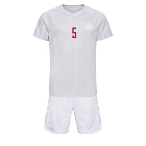 Maillot de foot Danemark Joakim Maehle #5 Extérieur enfant Monde 2022 Manches Courte (+ pantalon court)